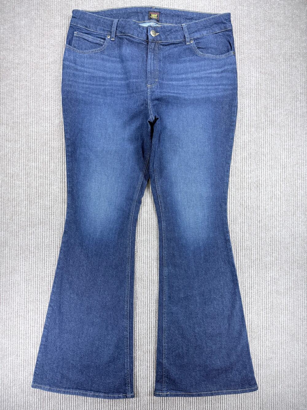 Lee Legendary Mid Rise Flare Jeans Plus Size 20WL Dark Blue Stretch Denim